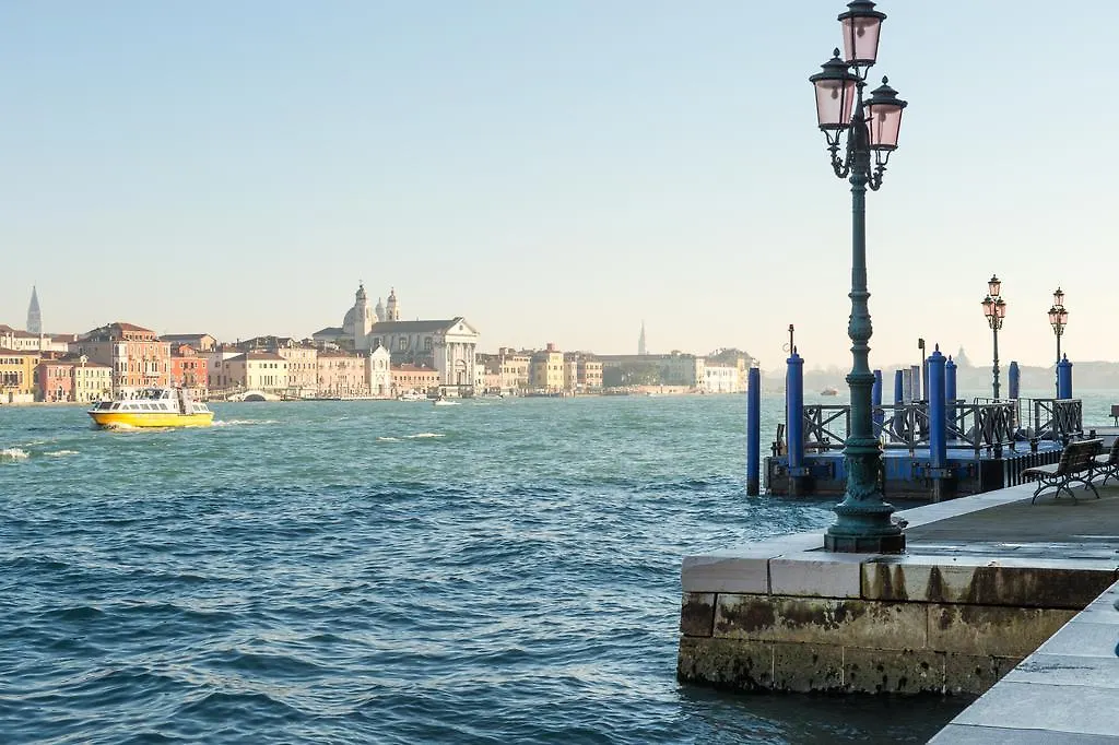 Appartamento Residenza Giudecca Molino Stucky Venezia Italia