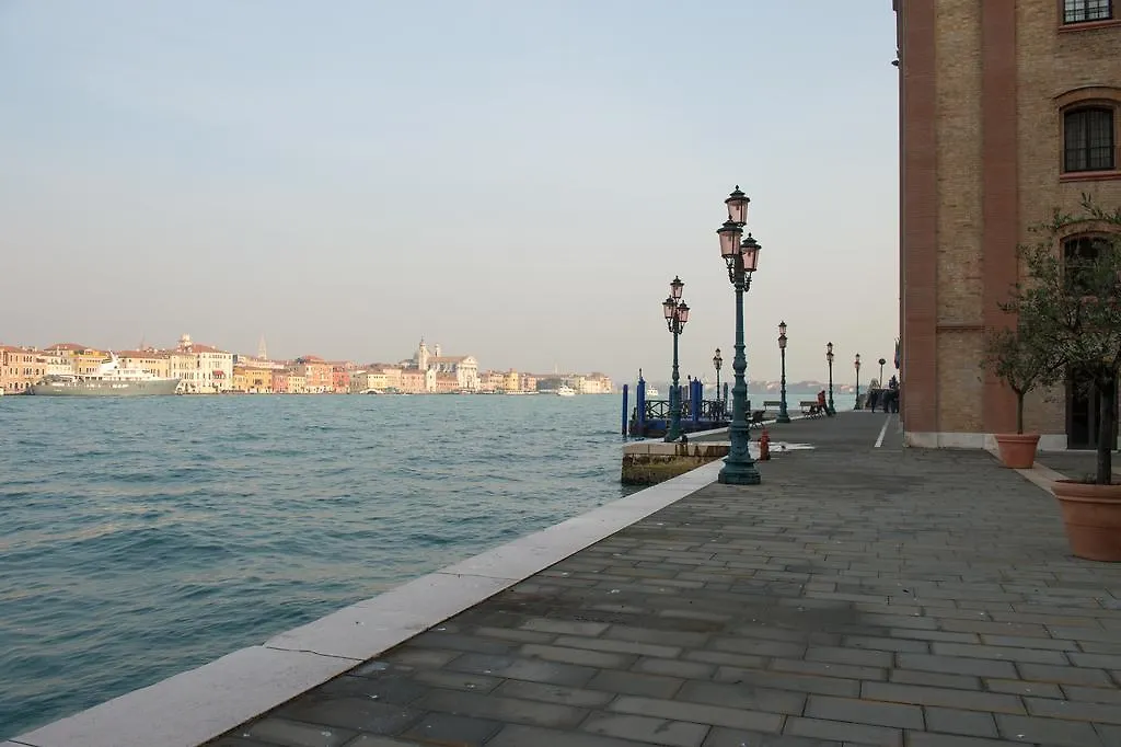 Appartamento Residenza Giudecca Molino Stucky Venezia Italia